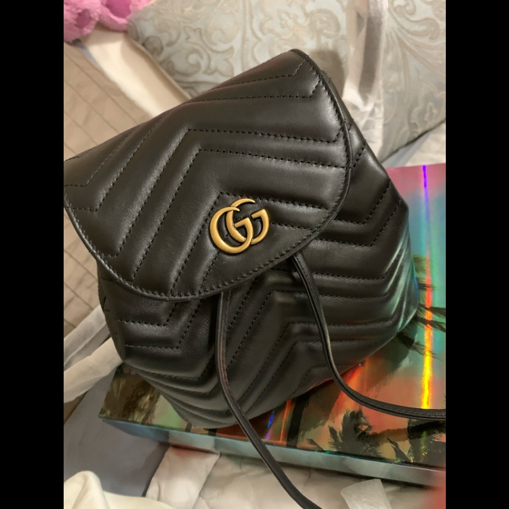 ❌SOLD❌🖤Gucci Marmont Mini Backpack🖤 - Picture 2 of 14